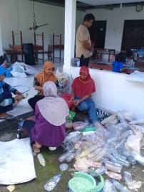 Bank Sampah Ngudi Makmur Serut: